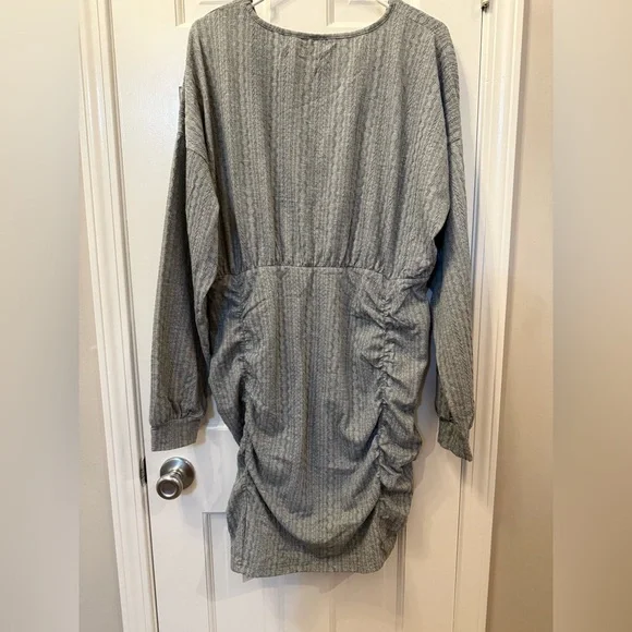 Cupshe Asymmetrical Ruched Long Sleeve Dress X-Large - Picture 4 of 4
